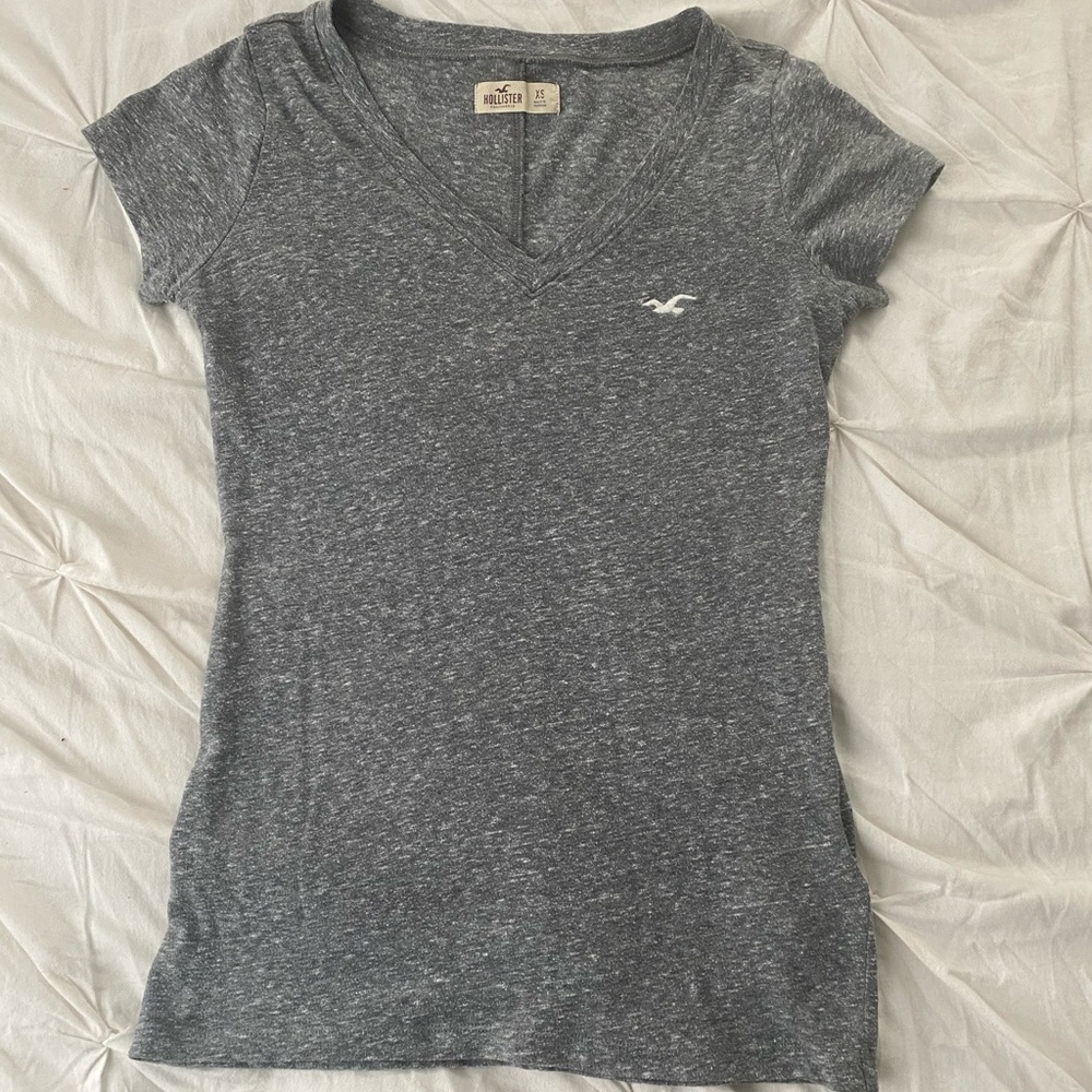 Hollister V neck t-shirt.